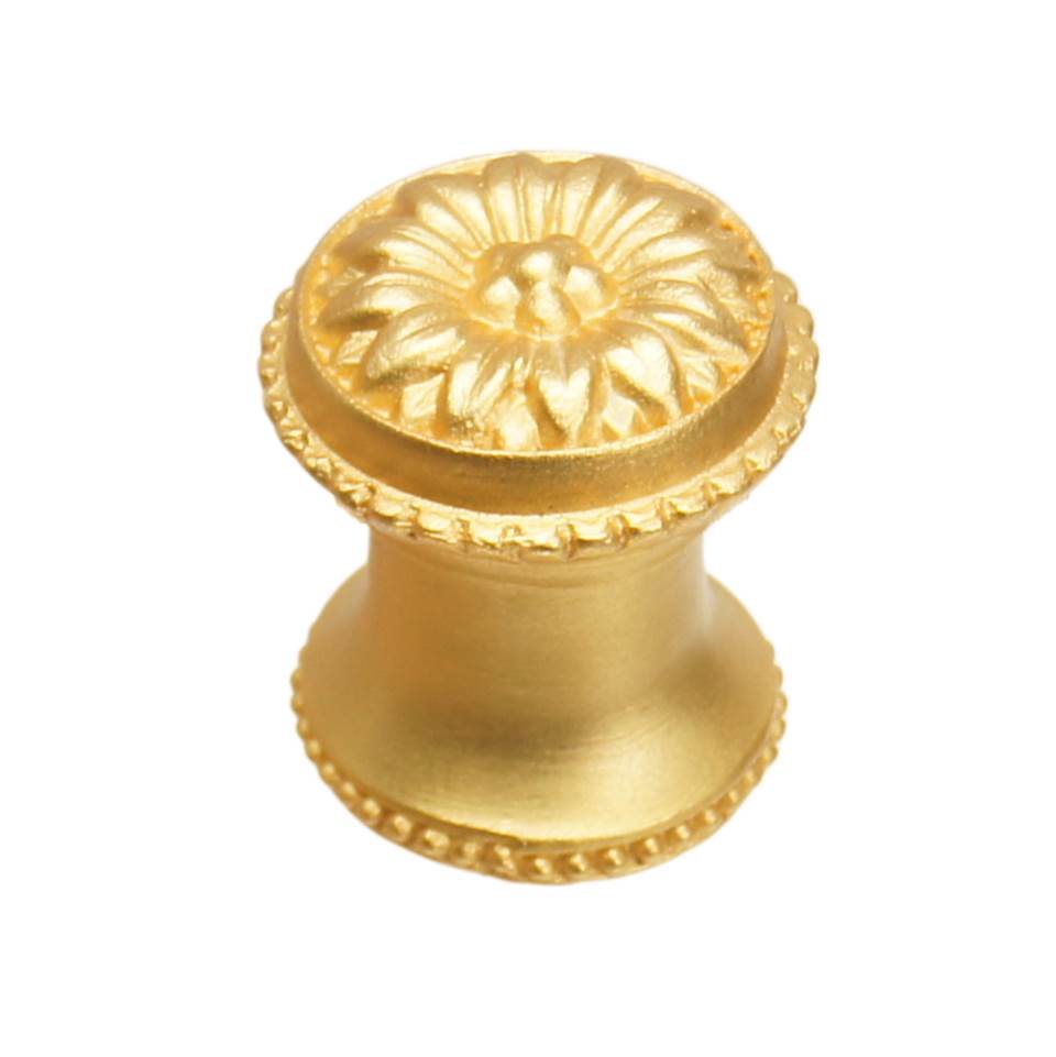 Carpe Diem Hardware Acanthus Small Knob With Flared Foot Rosette Style In Antique Brass.