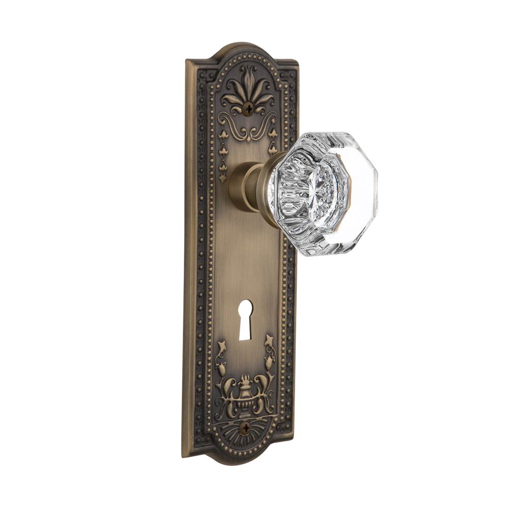 Nostalgic Warehouse Nostalgic Warehouse Meadows Plate with Keyhole Privacy Waldorf Door Knob in Antique Brass