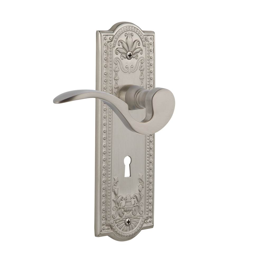 Nostalgic Warehouse Nostalgic Warehouse Meadows Plate Privacy with Keyhole Manor Lever in Satin Nickel